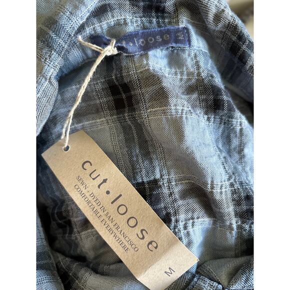 Cut Loose Crinkle Plaid Hi-Low Shirt - Picture 3 of 3